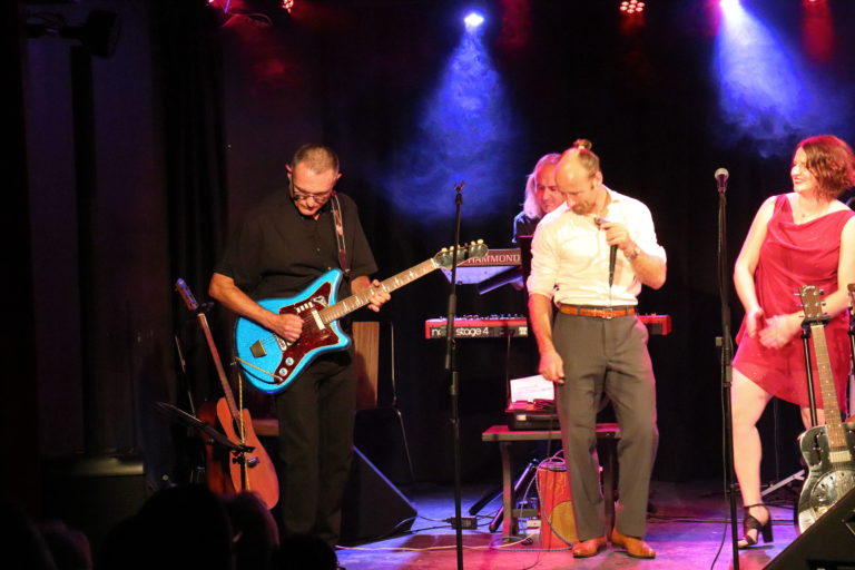 Fred Melville en concert à la Luna Negra de Bayonne